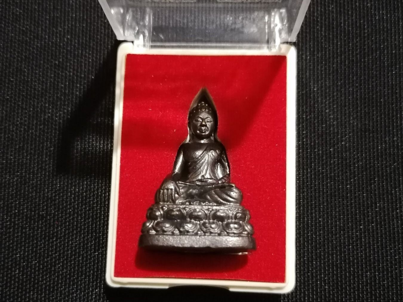 Skulpturen & Statuen: Thai Buddha Amulett (Nr. 84) – Gebraucht aus Rothrist von SiddharthaMoon