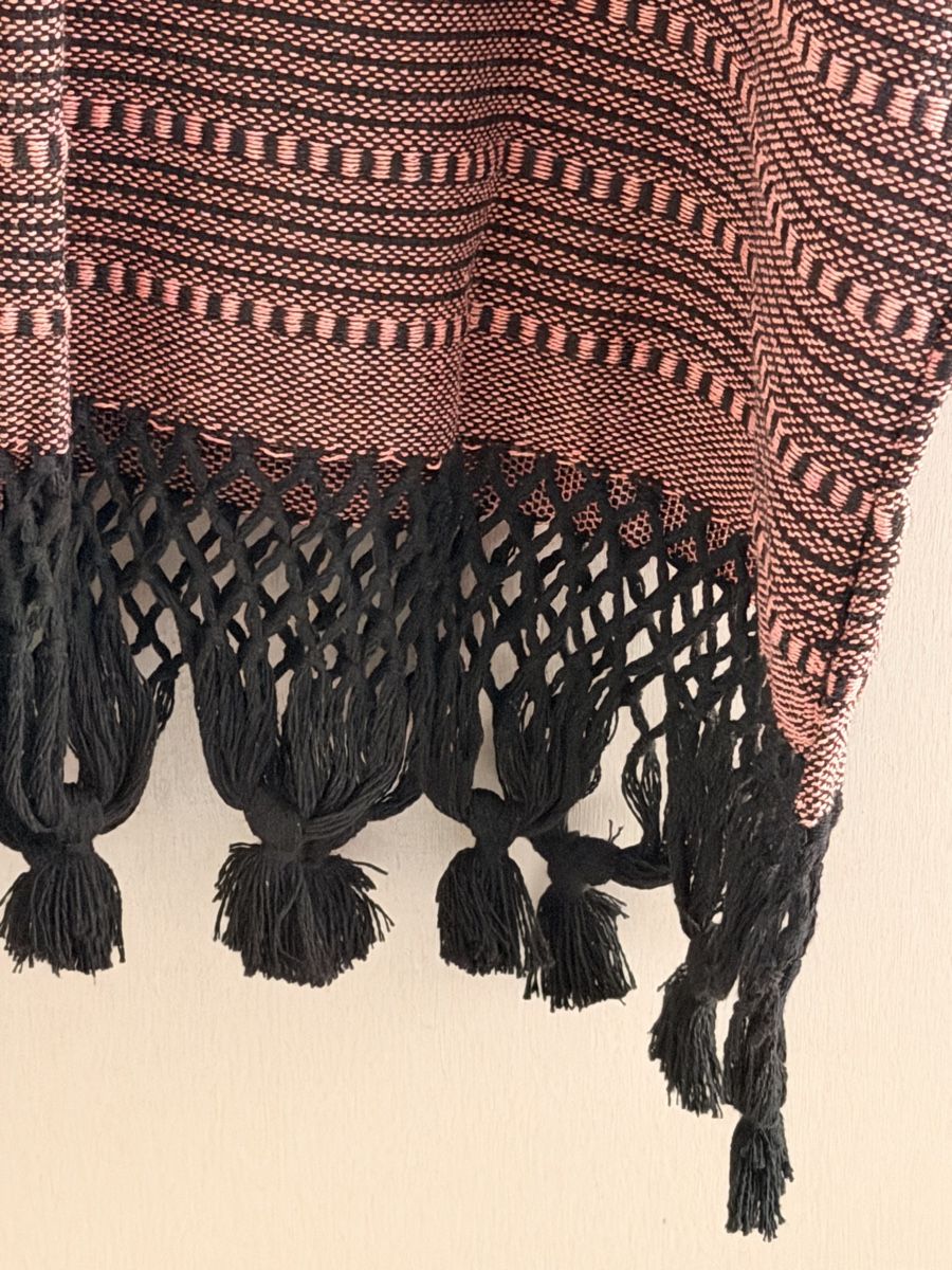 Camicette: Handmade Mexican Craftsmanship Blouse – Nuovo e nell'imballaggio originale da Paradiso venduto da Ixaya.studio 2