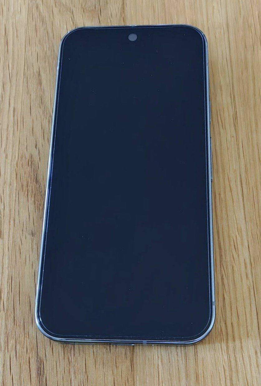Google Telefoni cellulari / Smartphones: Google Pixel 9 Pro + Accessories – Usato da Zürich venduto da PlouRigas 3