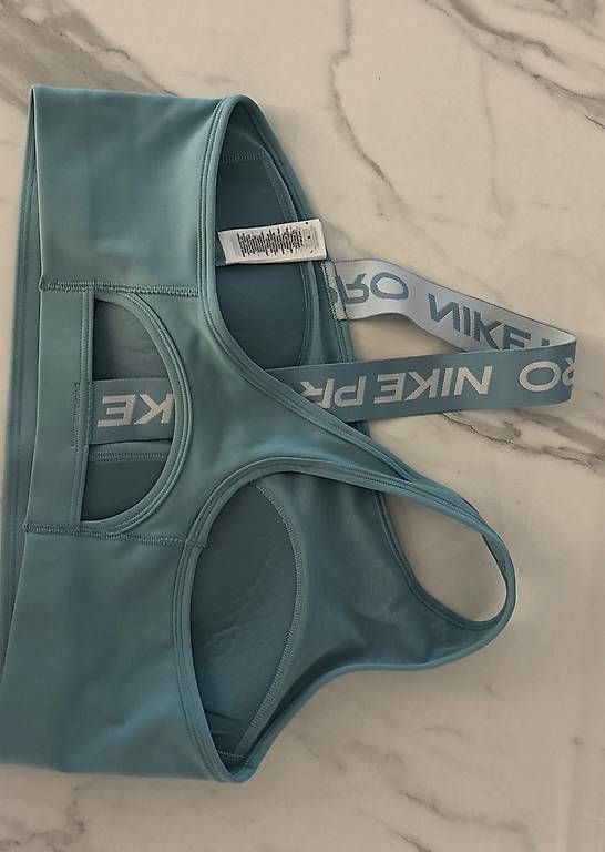 Tops: Top sportivo – Neu und originalverpackt aus Bellinzona von eli_lg7z 1