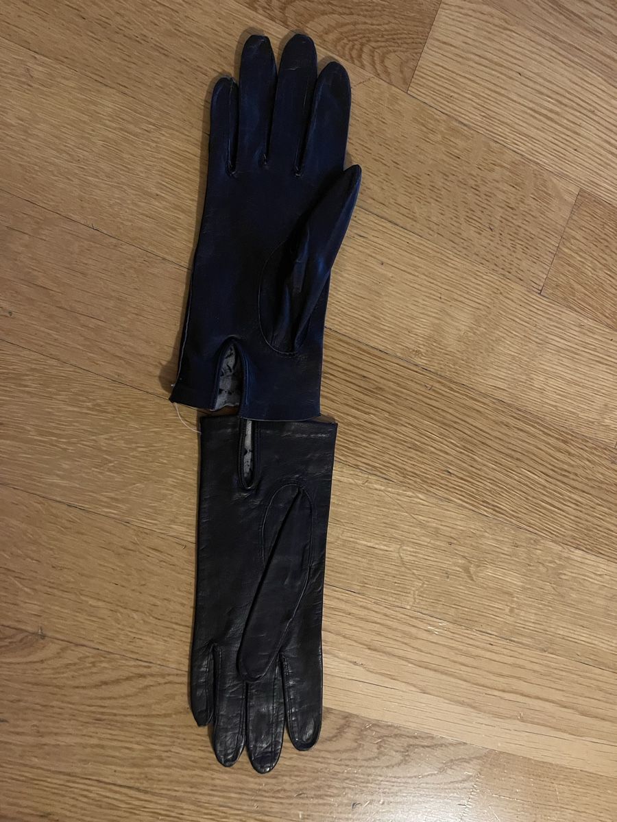 Guanti & manicotti: Handschuhe Schwarze Lederhandschuhe mit Lochmuster Gr. 7 – Usato da Rüschlikon venduto da leo_mwz2 7