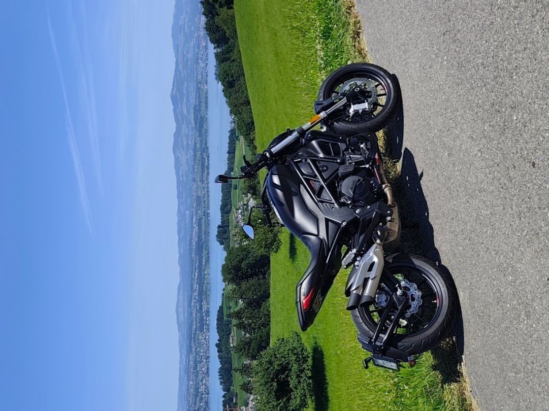 Benelli Strasse: Benelli Black Beauty Sunny Weekend – Gebraucht aus Schänis von Mugi_87_ 4