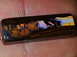 Top Boulder Opal aus Koroit, Australien