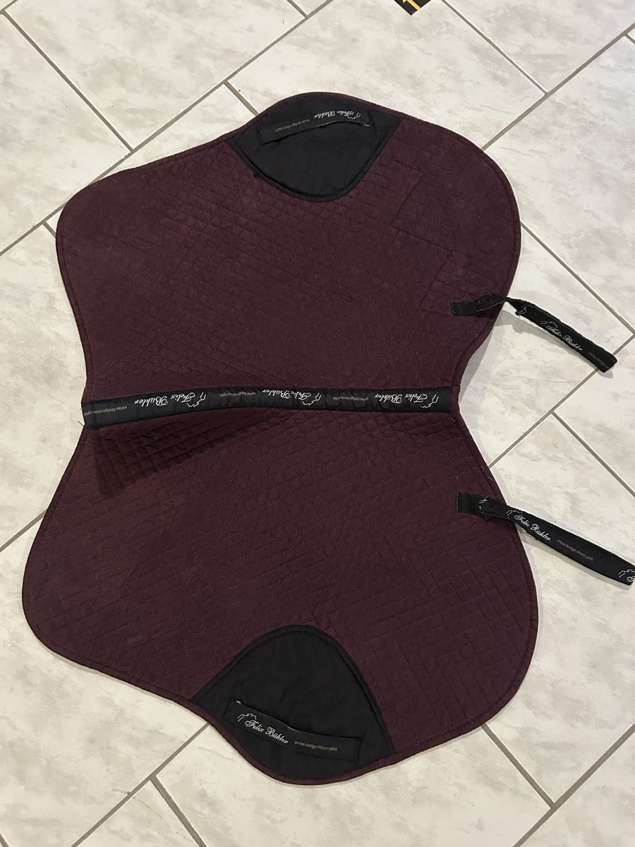 Selle & Accessori: VS Schabracke bordeaux  – Usato da Kloten venduto da gwerderS