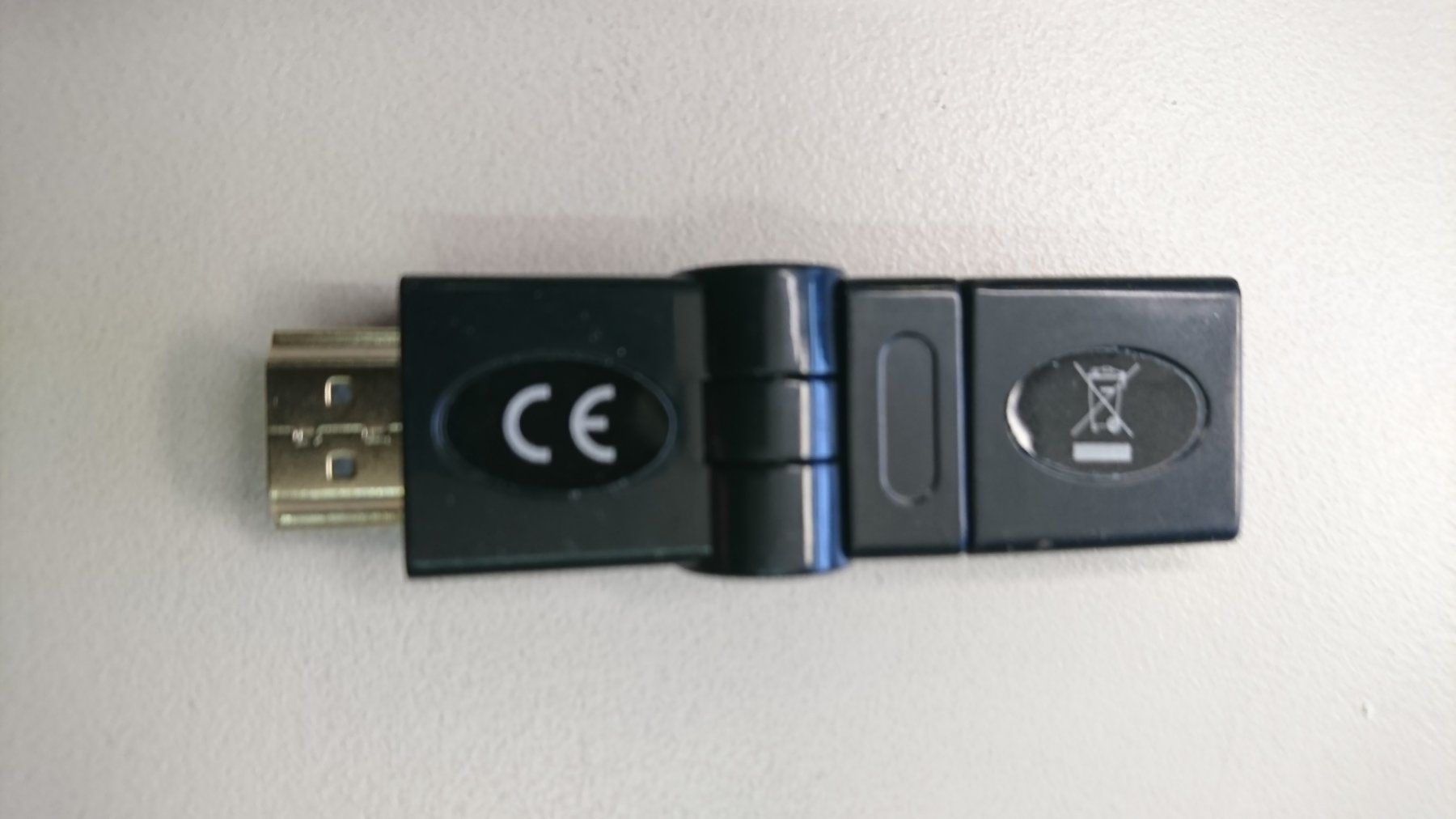 Adattatori: HDMI 360 grad Adapter – Nuovo e nell'imballaggio originale da Tägerschen venduto da Tech-World7 2