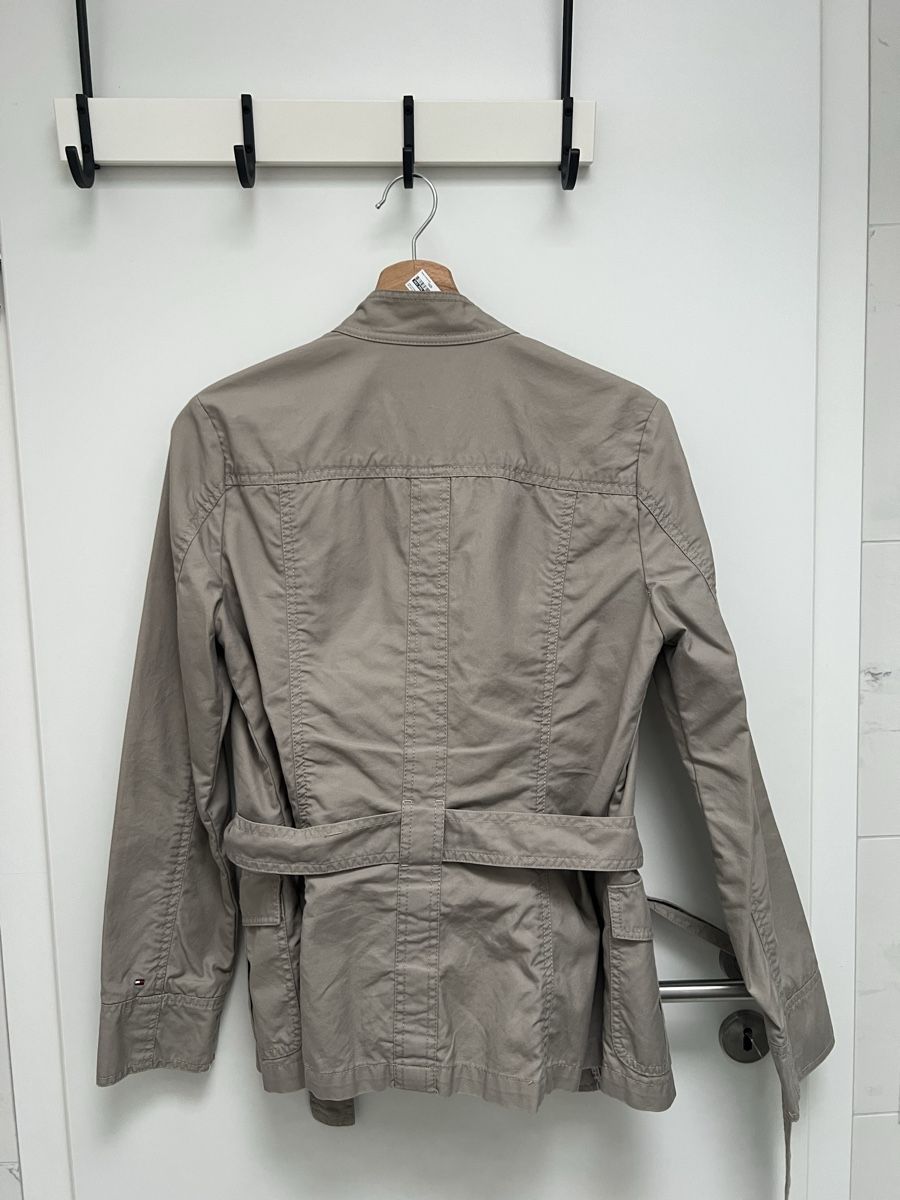 Tommy Hilfiger Giacche: Tommy Hilfiger Jacke Grösse 6 – Usato da Wettswil venduto da alstel24 3