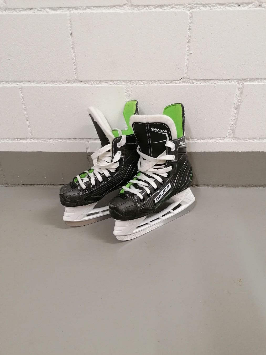 Bauer Schlittschuhe: Eishockey Schlittschuhe Junior – Gebraucht aus Flums von Meysi68