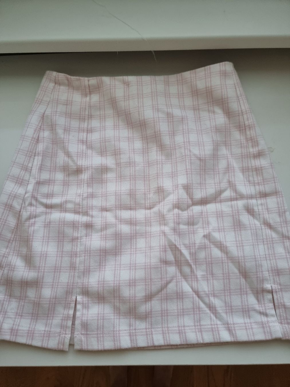 Brandy Melville Gonne: Rock Kariert Brandy Melville  – Nuovo (secondo la descrizione) da Altstätten SG venduto da melii._.98