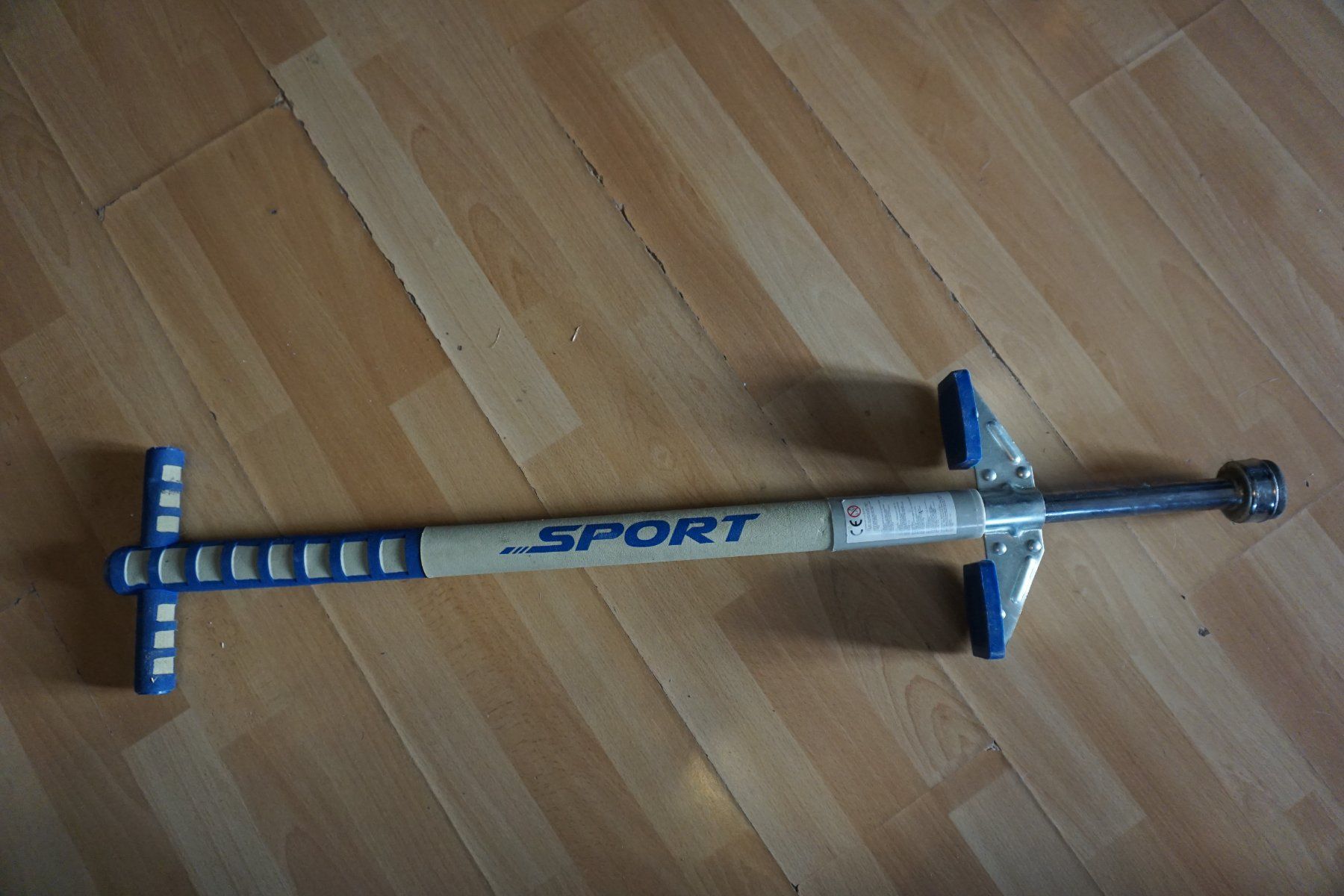 Giocattoli: Pogo Stick für Kinder – Usato da Zürich venduto da einalemjena 1