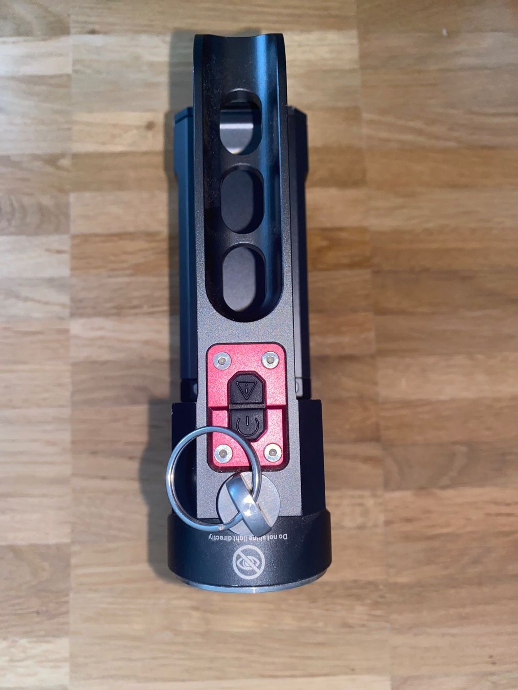 Klarus Lampes: Klarus RS80 - Suchscheinwerfer (LED), Flashlight – D'occasion à Rotkreuz par mia_dc2r 3