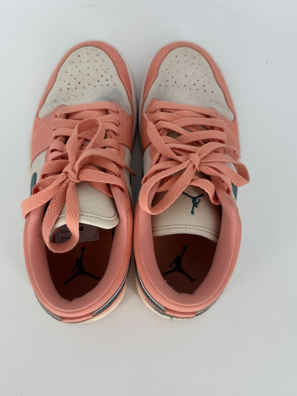 Nike Scarpe da donna: Nike Air Jordan 1 Low Sneaker Gr.40 – Usato da Auenstein venduto da moin. 4