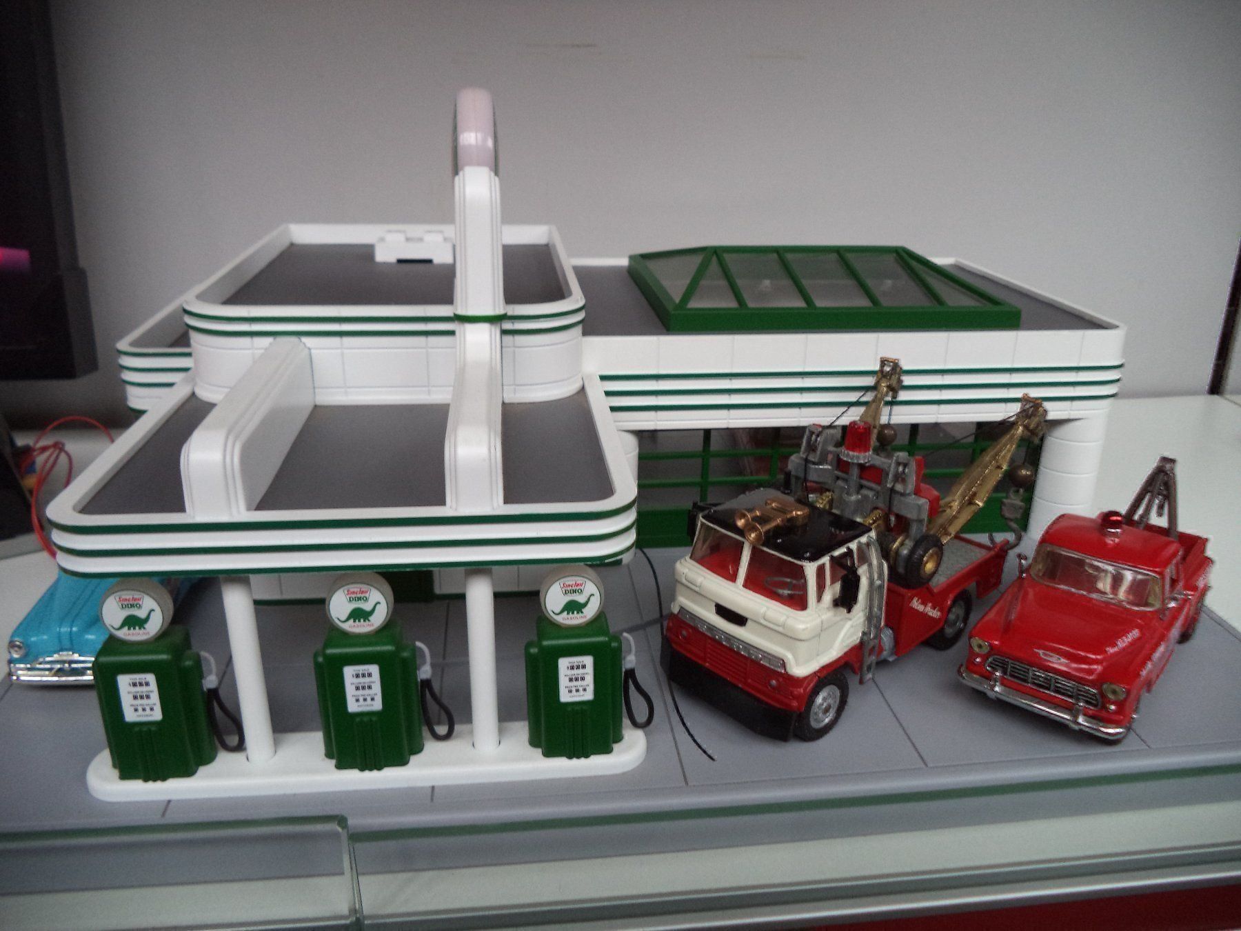 Kit di modellismo & Modellini statici: RAIL KING GAS STATION 1:43 – Nuovo (secondo la descrizione) da Rieden AG venduto da Wirth03 2