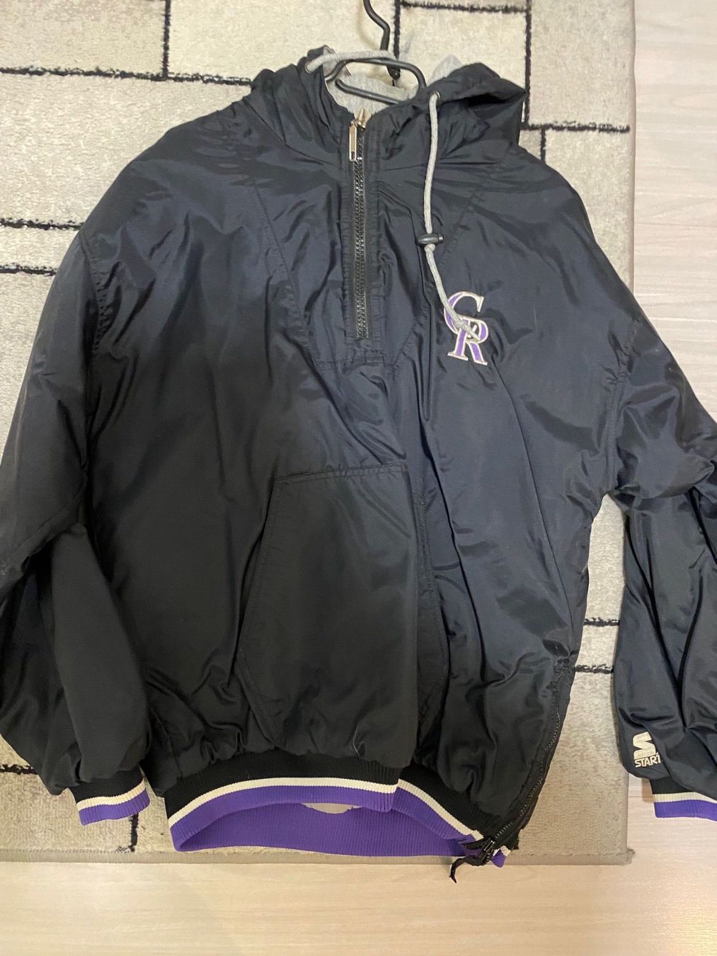 Starter Jacken: Starter Jacke Colorado Rockies – Gebraucht aus Chur von Cdk1