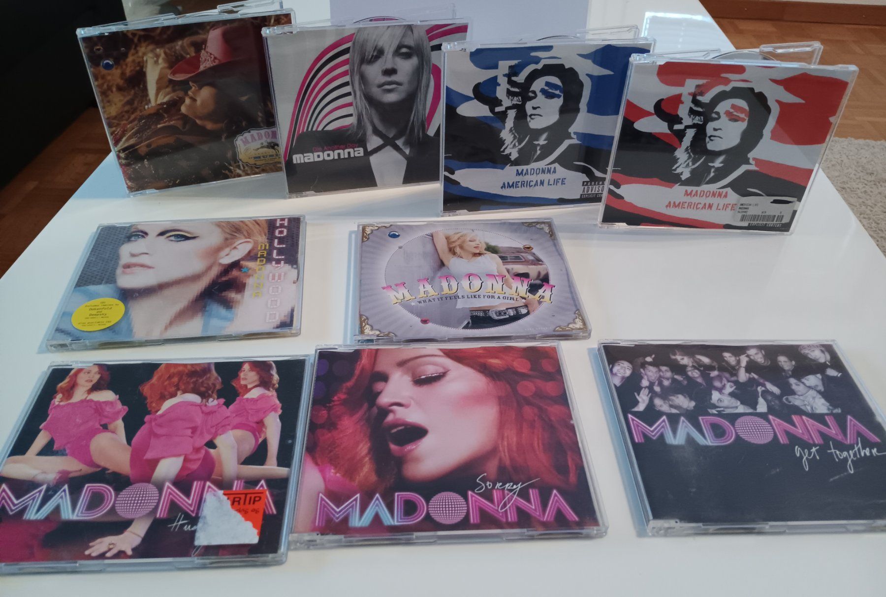 CD: 9x MADONNA Singles Maxi CDs – Usato da Aarau venduto da Yeeaaah 1