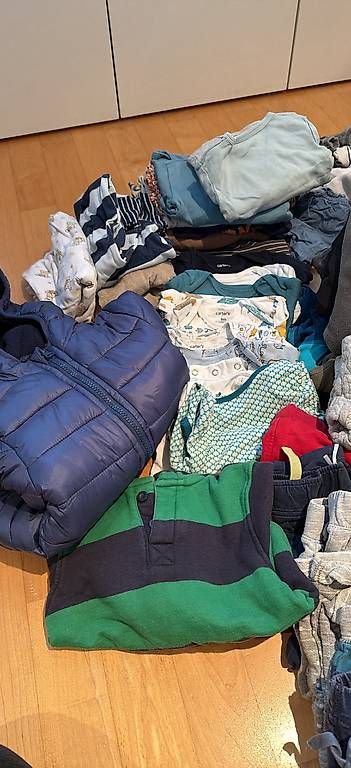 Lotti & Set di vestiti: Kleiderset Grösse 74/80 – Usato da Rapperswil BE venduto da Barabella 1