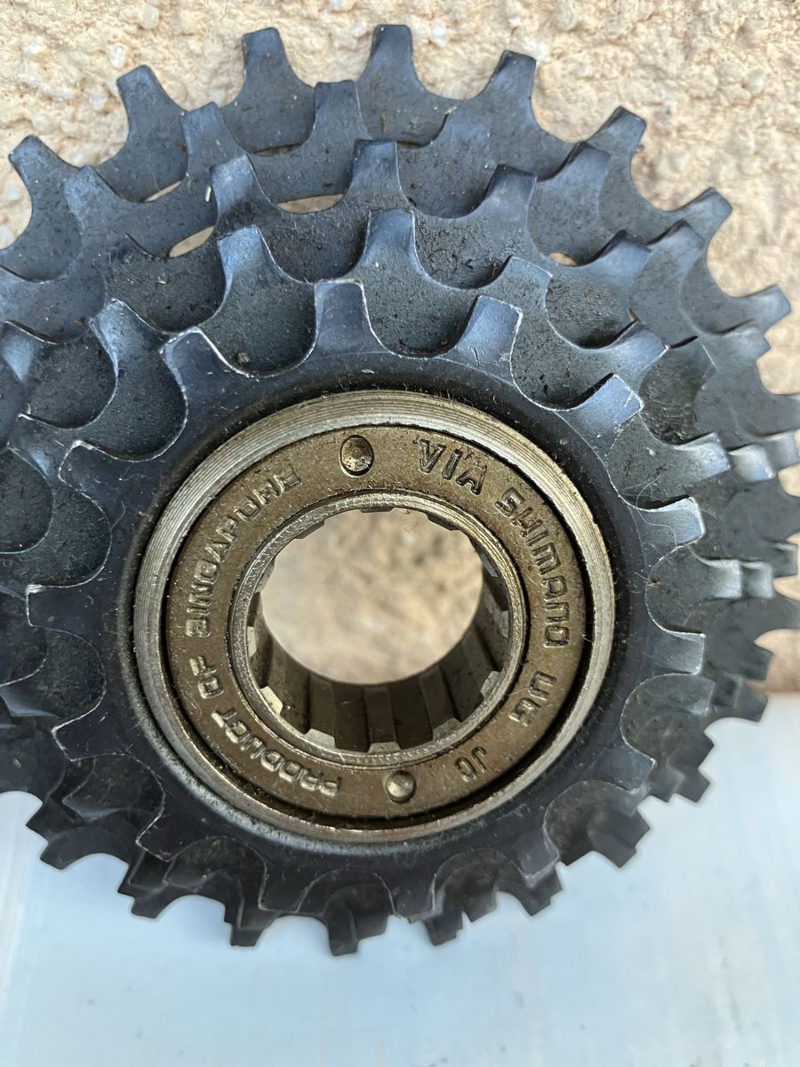 Shimano Pezzi di ricambio: Shimano UG Schraubkranz 5-fach – Usato da Trimbach venduto da cendira 1