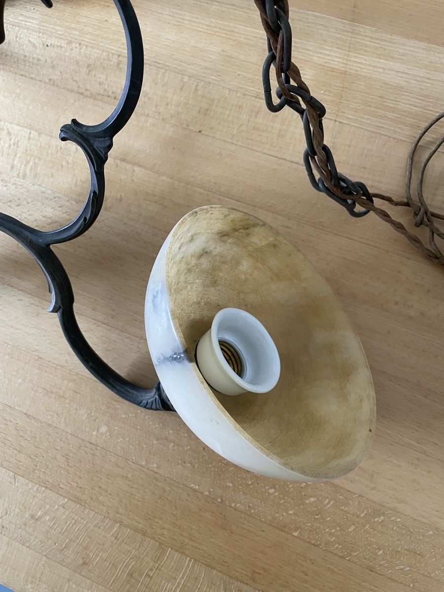 Kronleuchter & Deckenlampen: Antike Lampe/Deckenlampe mit Alabaster-Schirmen! – Gebraucht aus Möhlin von Optik57 4