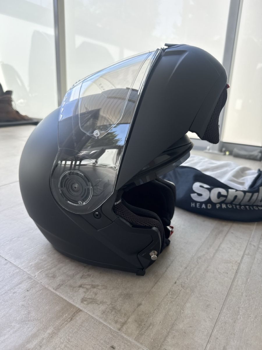 Schuberth Caschi & visiere: Schuberth C3 Klapp Helm im Grösse 52/53  – Usato da Unterägeri venduto da fisch67 1