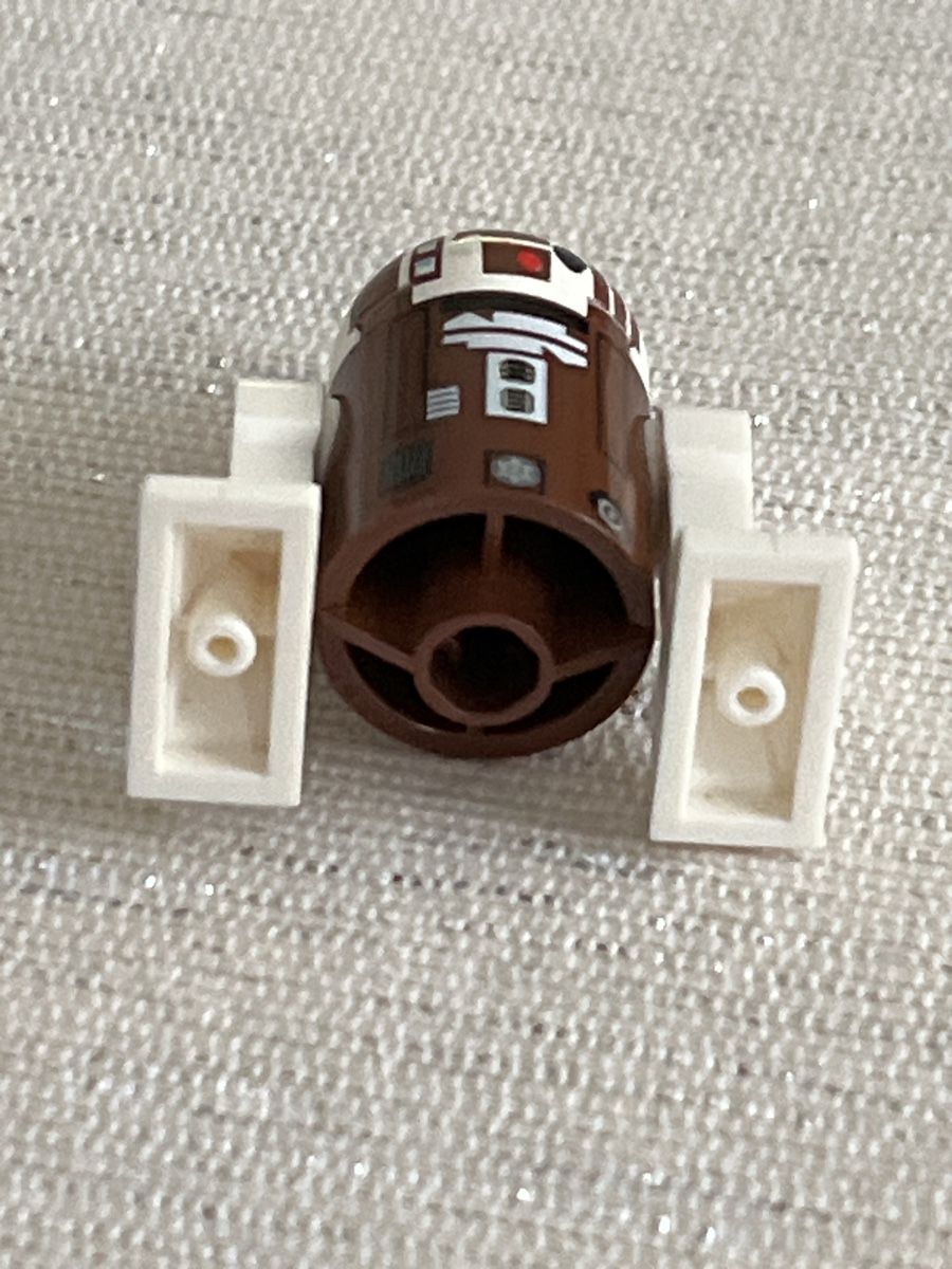 Lego Statuette: Lego Star Wars Droid R7-D4 – Usato da neuenhof venduto da cocoros 2