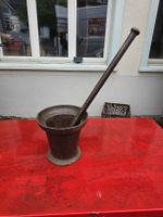 Antiker Mörser mit Stössel, schweres Gusseisen, Top!