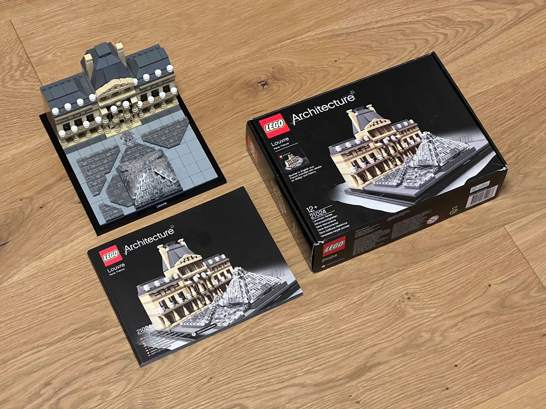 Lego Kit di costruzioni: Lego Architecture 21024 | Louvre – Usato da Bubikon venduto da Zeldamike