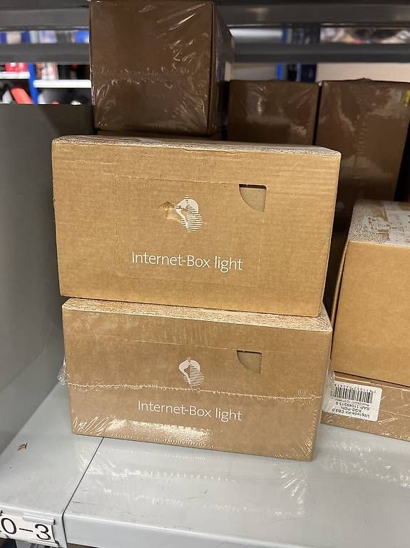 Swisscom Modem & Router: Internetbox light – Nuovo e nell'imballaggio originale da Weiningen ZH venduto da Tradem4ster