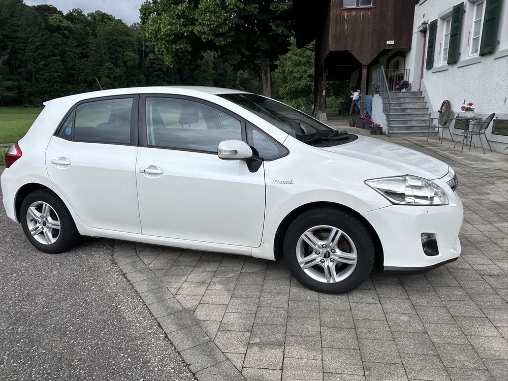 Toyota Automobili: Automat Frisch ab MFK und Service hybrid – Usato da Frenkendorf venduto da zam_2vzt 1