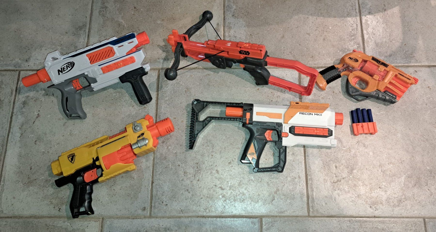 Nerf Jouets: NERF Blaster Set: 5 Stück! – D'occasion à Wettingen par Sergio_Fabbian