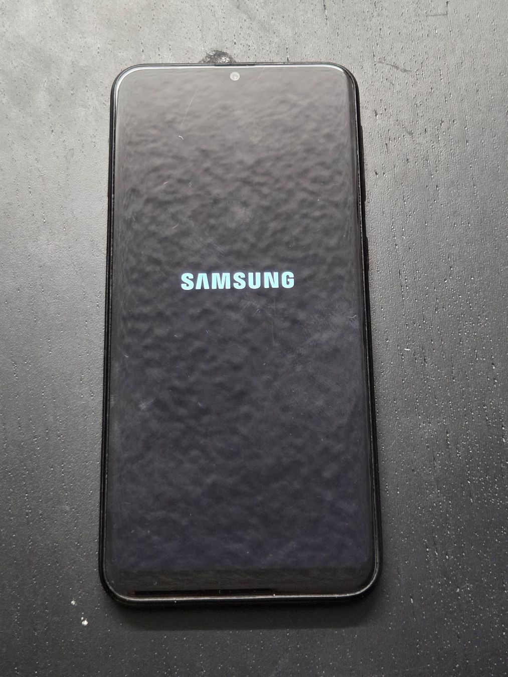 Samsung Telefoni cellulari / Smartphones: Gebrauchtes Samsung Galaxy A20e – Usato da St. Gallen venduto da Seraph76 2