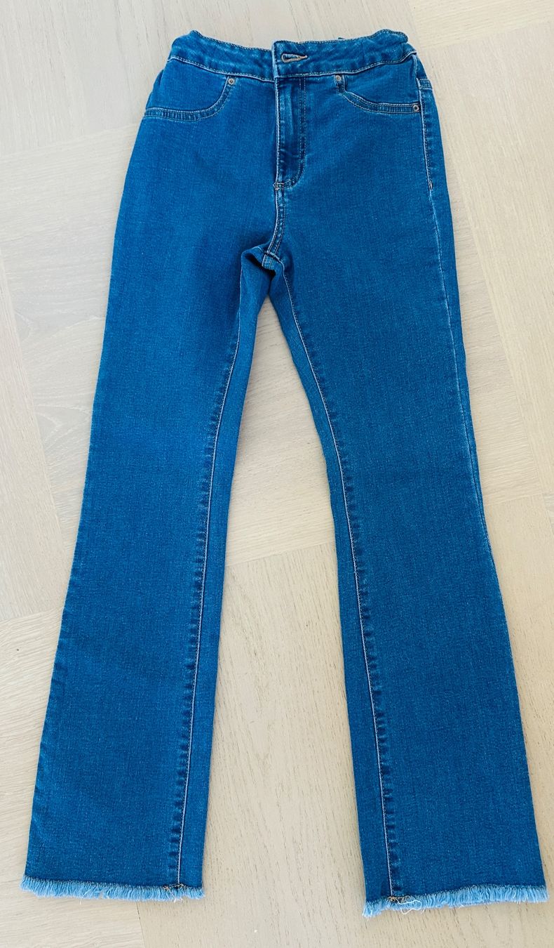 Mango Pantaloni: Mango Jeans Mädchen Gr. 11-12J/152 cm – Usato da Zürich venduto da TatiD