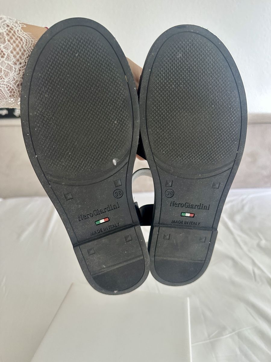 Chaussures femmes: Nero Giardini Sandalen Schwarz Leder – D'occasion à Zürich par aquaya01 5