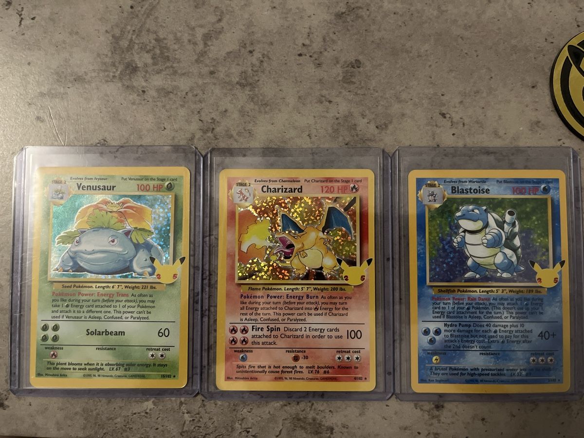 Pokémon Cartes à collectionner: Chaizard Blastoise Venusaur 25th Celebrations  – Neuf (Voir description) à Orpund par Dp2k01l