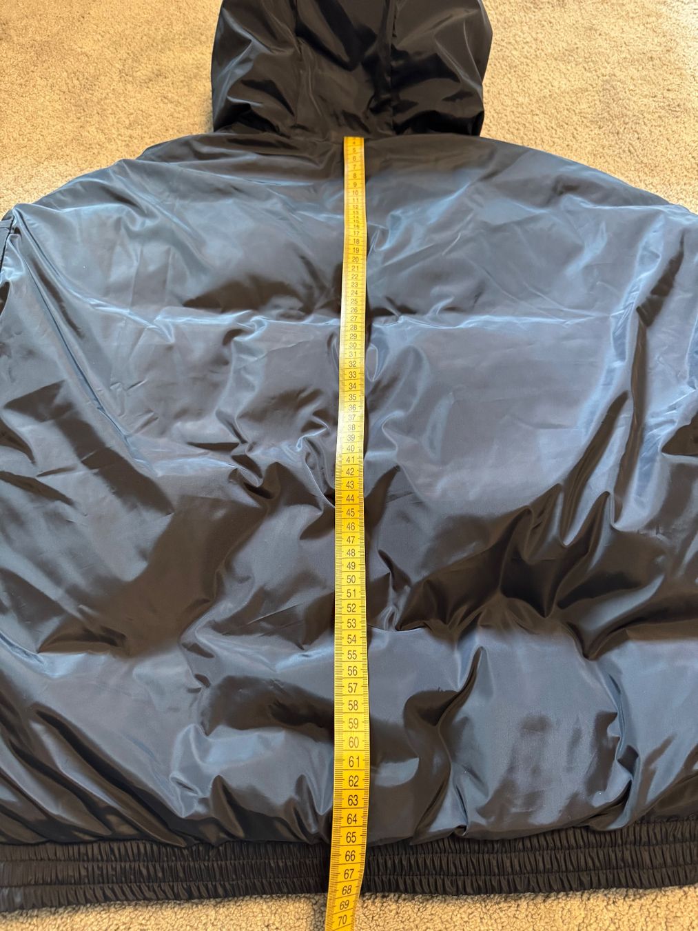 Armani Giacche: Armani Original reversible Gr. L/ XL , Fabrikneu !!! – Nuovo (secondo la descrizione) da Zug venduto da pav_q5f7 9