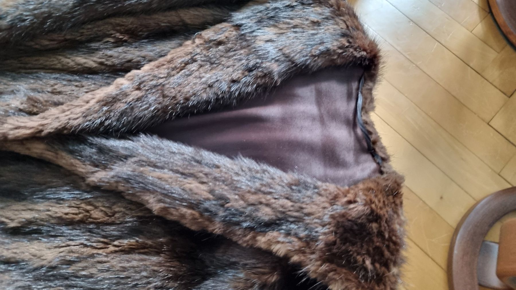 Giacche: veste en véritable fourrure – Usato da La Chaux-de-Fonds venduto da mikilo1 2