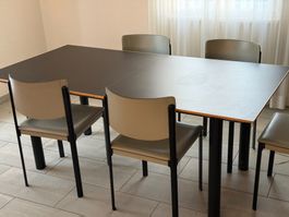 Röthlisberger Design-Ausziehtisch – schwarz – 180 bis 270 cm