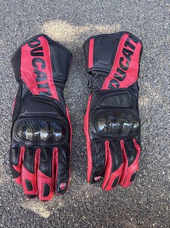 Ducati Motorradhandschuhe