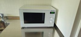 Panasonic NN-S251WM 800 Watt