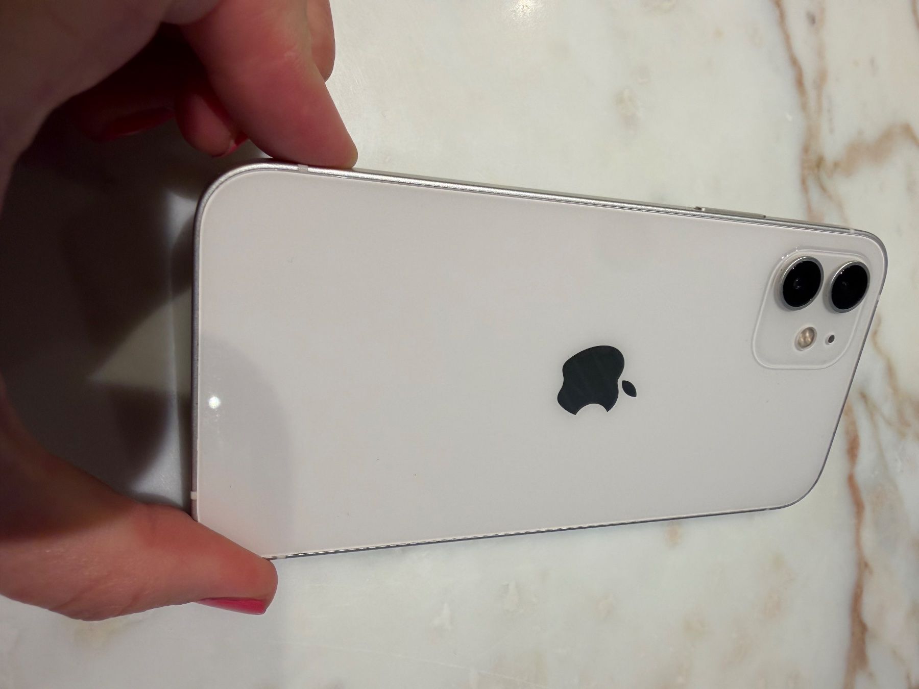 Apple Telefoni cellulari / Smartphones: iPhone 12 128GB Batterie 82% – Usato da Scherzingen venduto da oli_9rjp 4