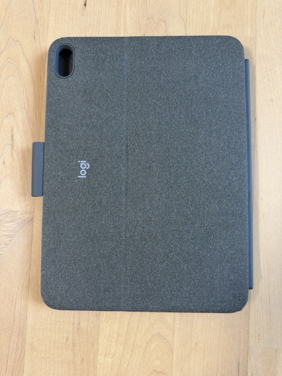 Apple Covers & Borse: Logitech Combo Touch iPad 10 – Difettoso da Bern venduto da lugigon 2
