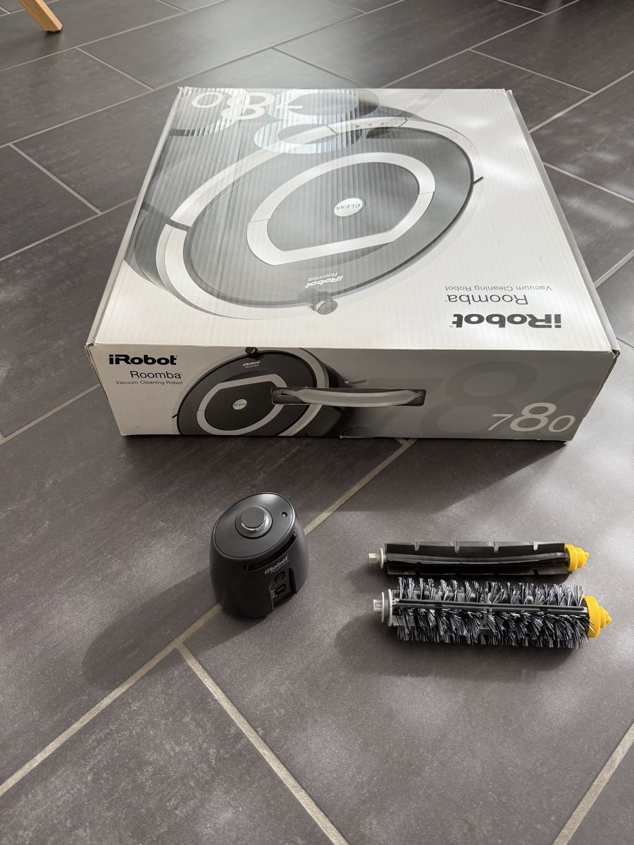 Aspirapolveri & Accessori: Roboterstaubsauger – Usato da Goldach venduto da RealHeal 2