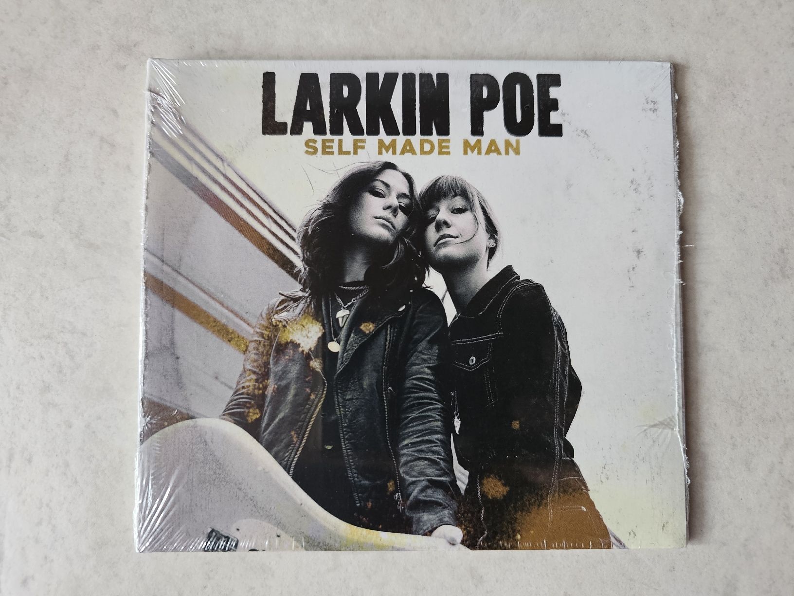 CD: Larkin Poe  -  Self Made Man  /  Fabrikneu – Nuovo e nell'imballaggio originale da Schneisingen venduto da backstore24