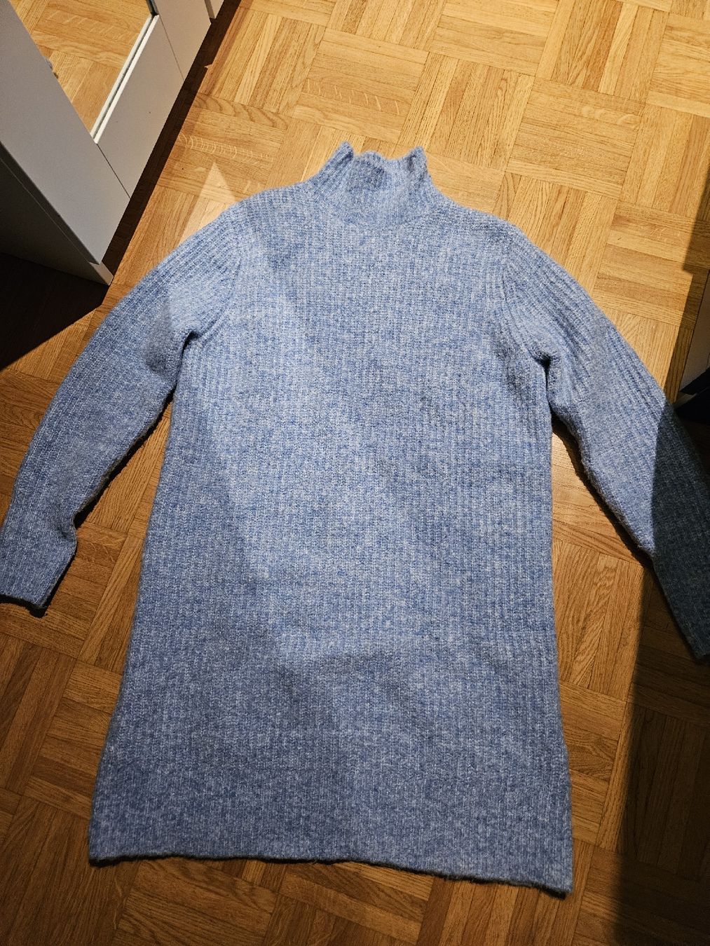 Maglioni & Felpe: Strickpullover Kleid – Usato da Watt venduto da mar_5m2v
