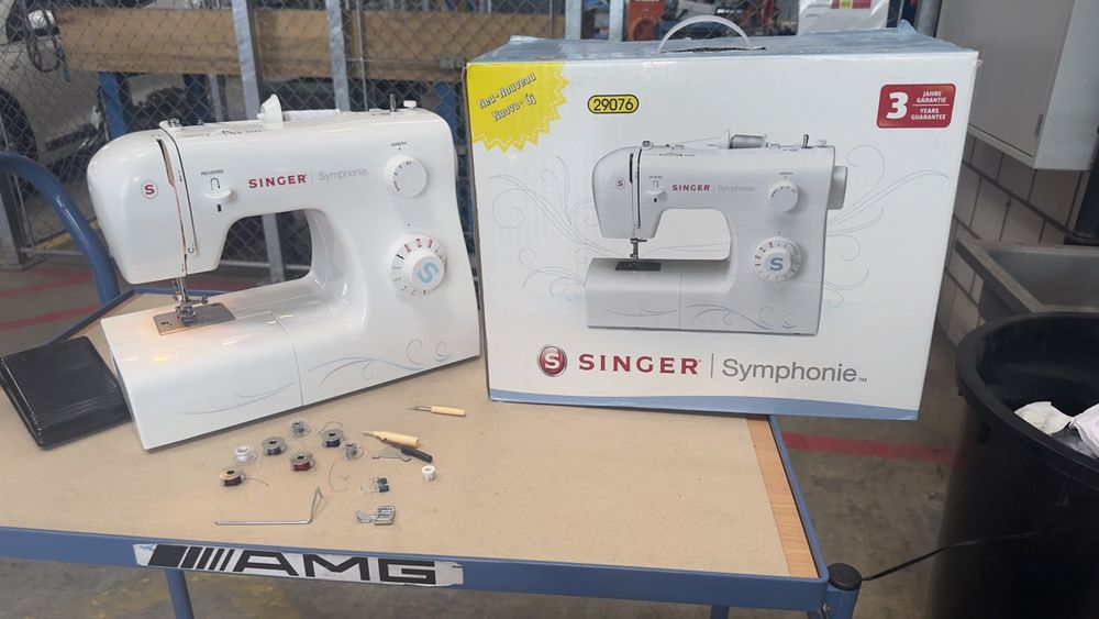 Nähmaschine Singer Symphonie (Neu (gemäss Beschreibung)) in ...