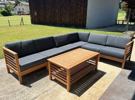 Gartenlounge aus Akazienholz für 6–8 Personen