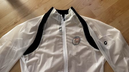 Assos Regenjacke Gr. XL weiss/transparent