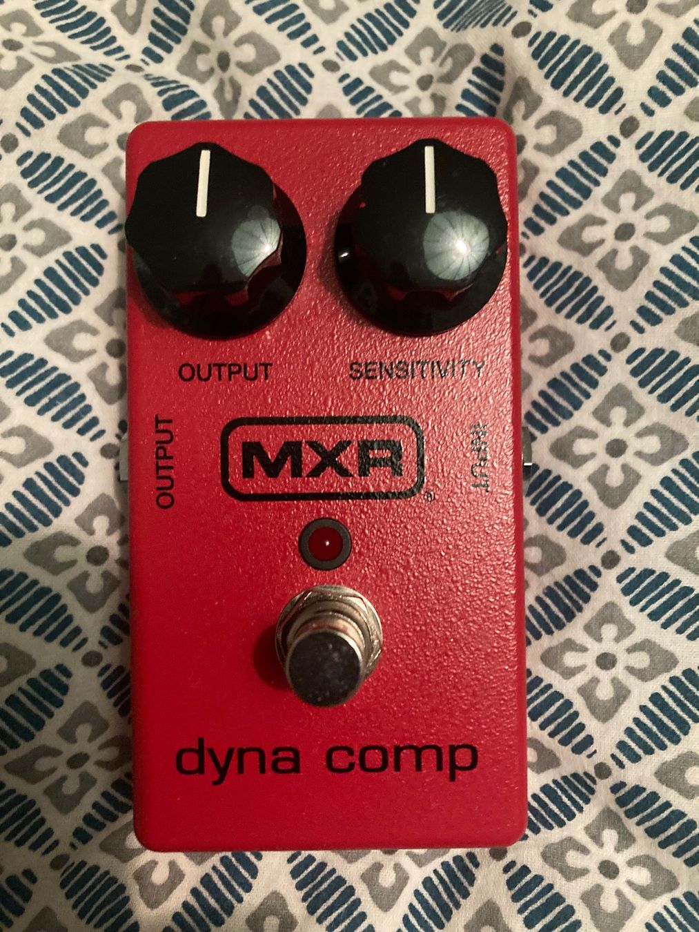 Instruments de musique: MXR Dynacomp – D'occasion à Lausanne par lau_n9jn