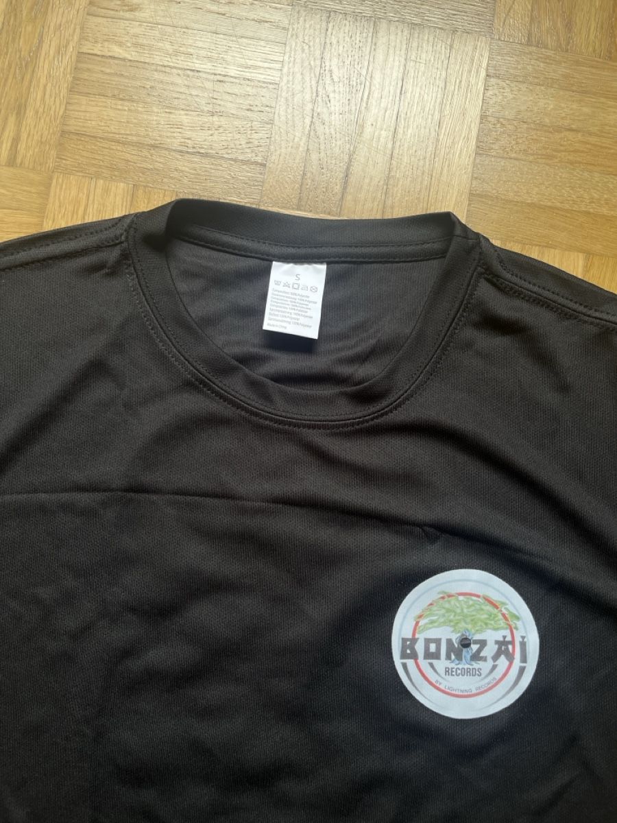 T-Shirts: Bonzai Records Herren T-Shirt – Neu (gemäss Beschreibung) aus Wangen b. Olten von break72 2