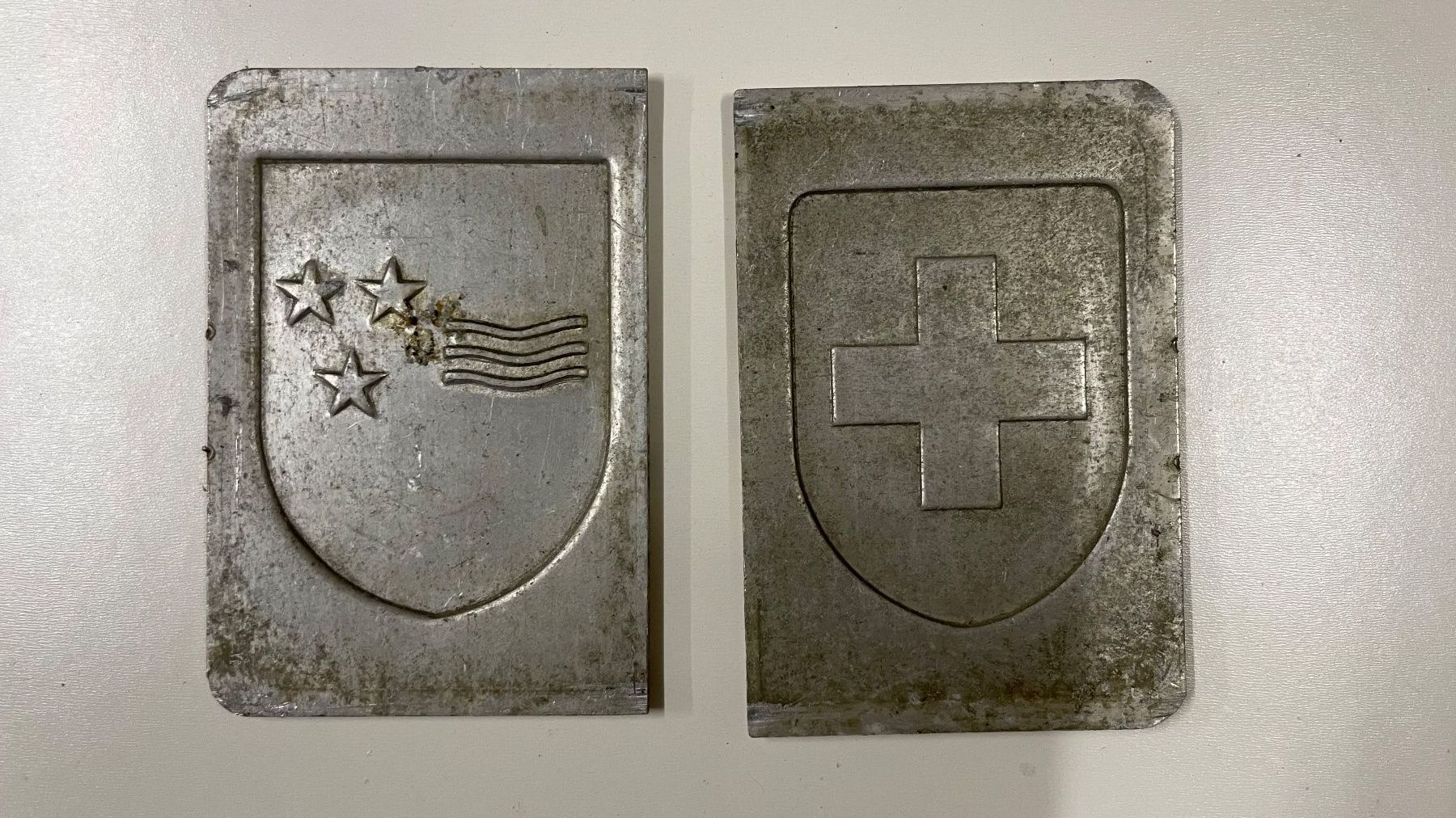 Schilder: Blechschilder Wappen Kanton Aargau & Schweiz – Gebraucht aus Bremgarten AG von Schussi 1