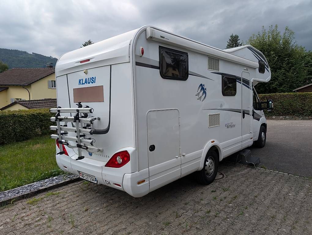 Veicoli da campeggio: Knaus Sky Traveller 650 DG – Usato da Menziken venduto da Dodinchen 2