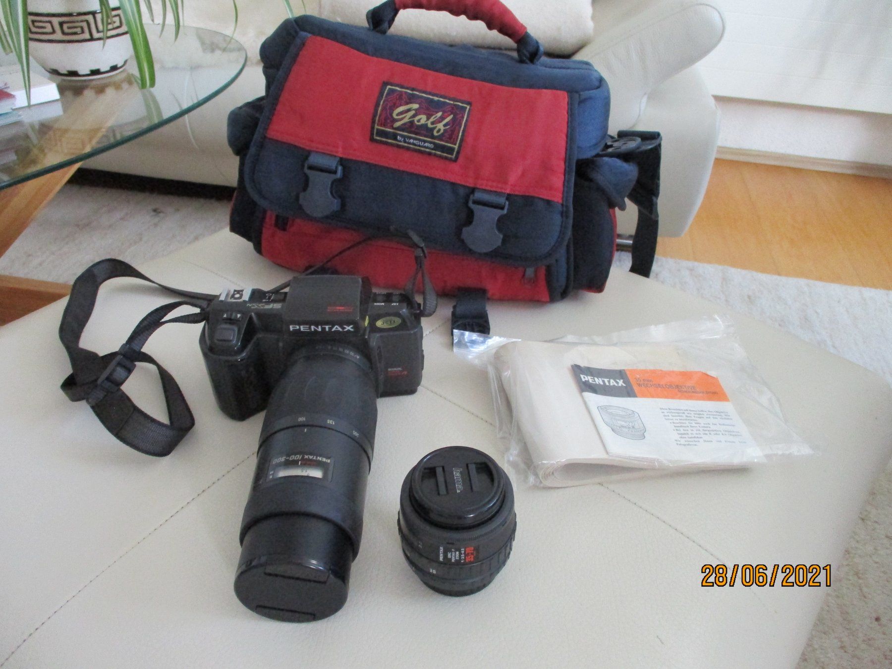 Pentax Fotocamera: Pentax SFxN Analog Kamera mit Zubehör – Usato da Liestal venduto da Disc-Point